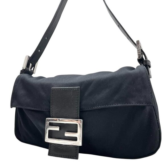 Authentic FENDI Mamma Zucca Bucket Baguette Shoulder Flap Bag Black Purse Tote